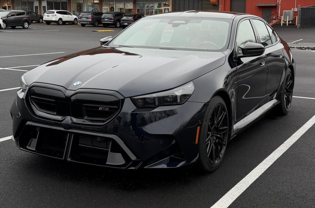 2025 BMW M5 Sedan
