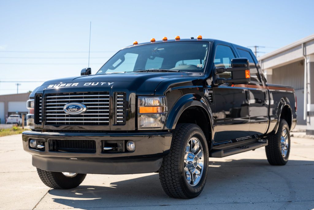 2008 Ford F-350 Crew Cab Power Stroke 4×4 Harley-Davidson Edition