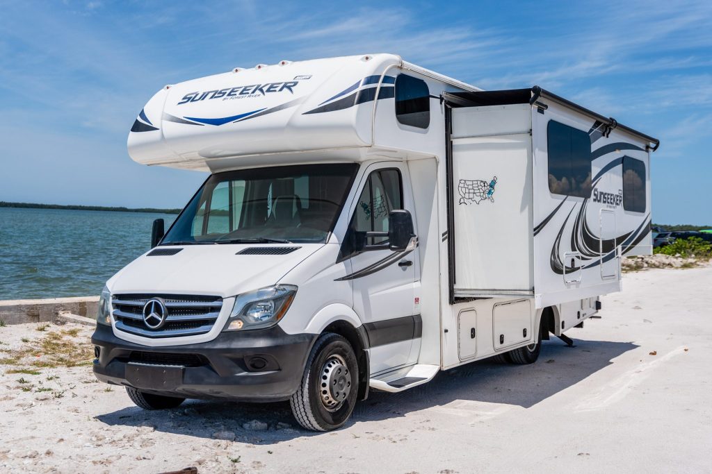 2020 Forest River Sunseeker MBS 2400WS