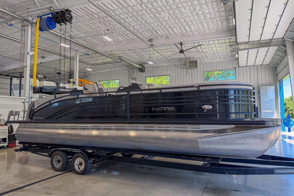 2021 Harris Solstice 250 w/ Mercury Verado 250 & Tandem Axle Trailer