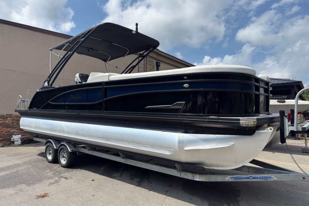 2022 Barletta CORSA 25UCA w/ Mercury 250L V8 Verado & Tandem Axle Trailer