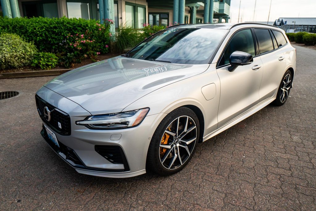 2023 Volvo V60 Recharge T8 Polestar Engineered