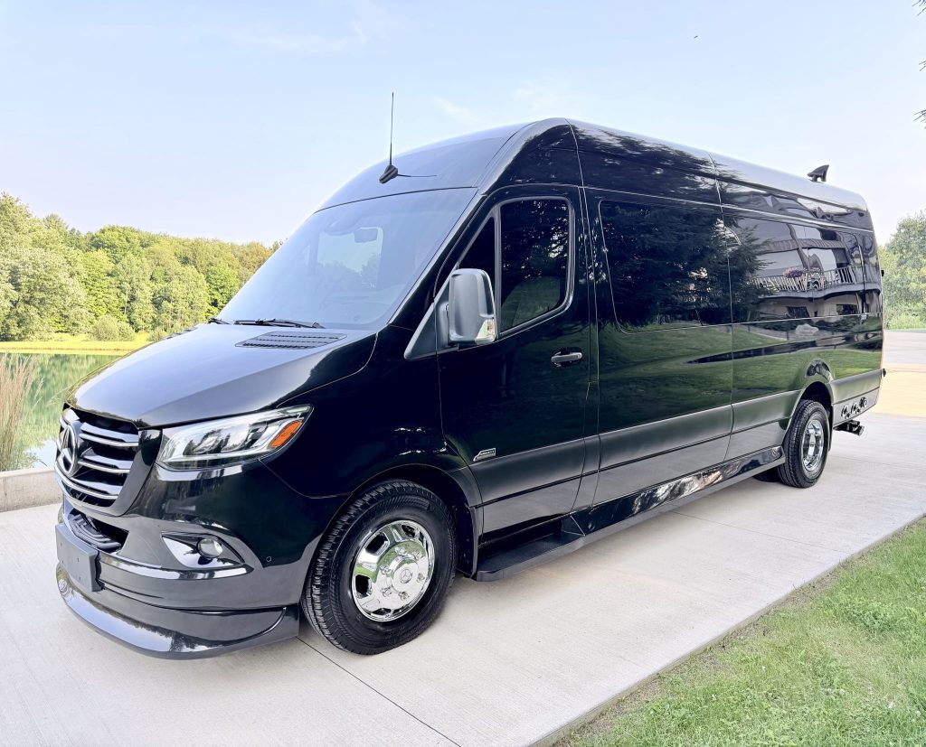 2023 Midwest Automotive Designs Luxe Daycruiser- MercedesSprinter 3500XD