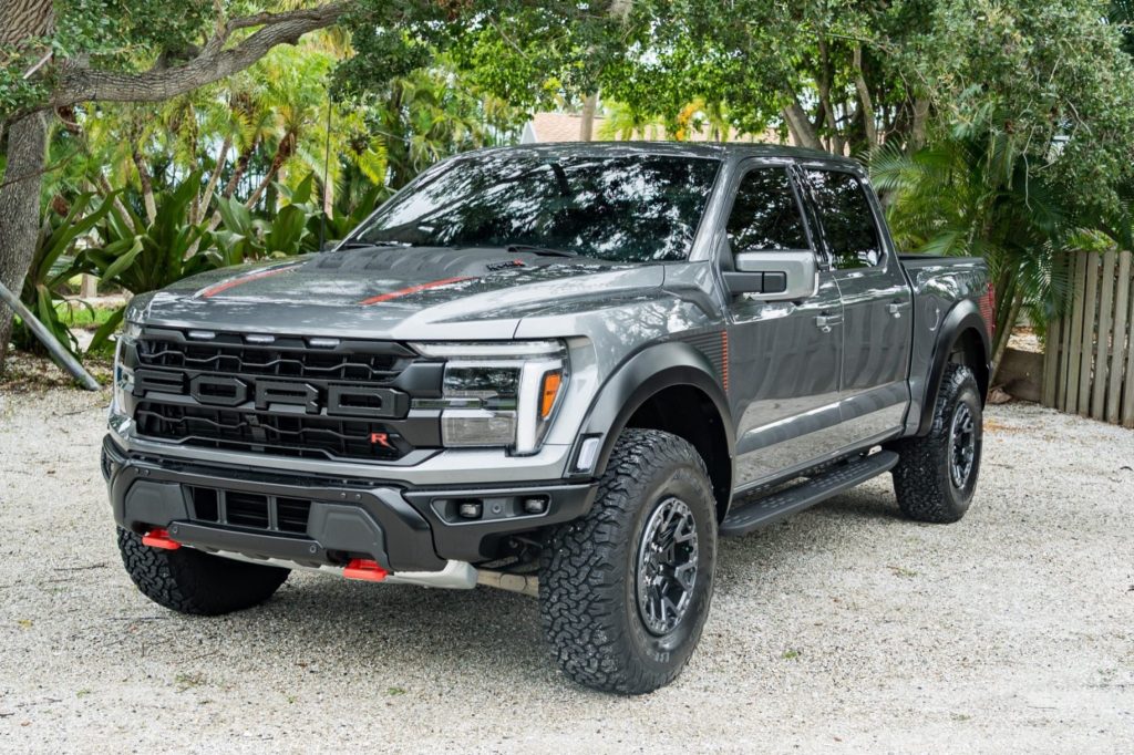2025 Ford F-150 Raptor R SuperCrew