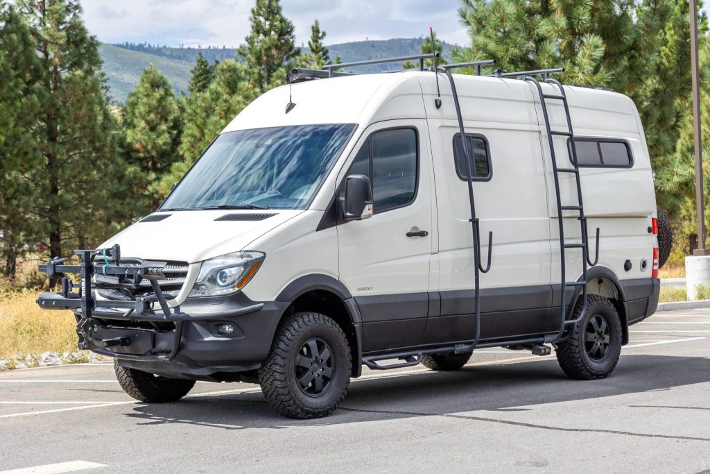 2015 Mercedes-Benz Sprinter 2500 4×4 Sportsmobile RV Conversion