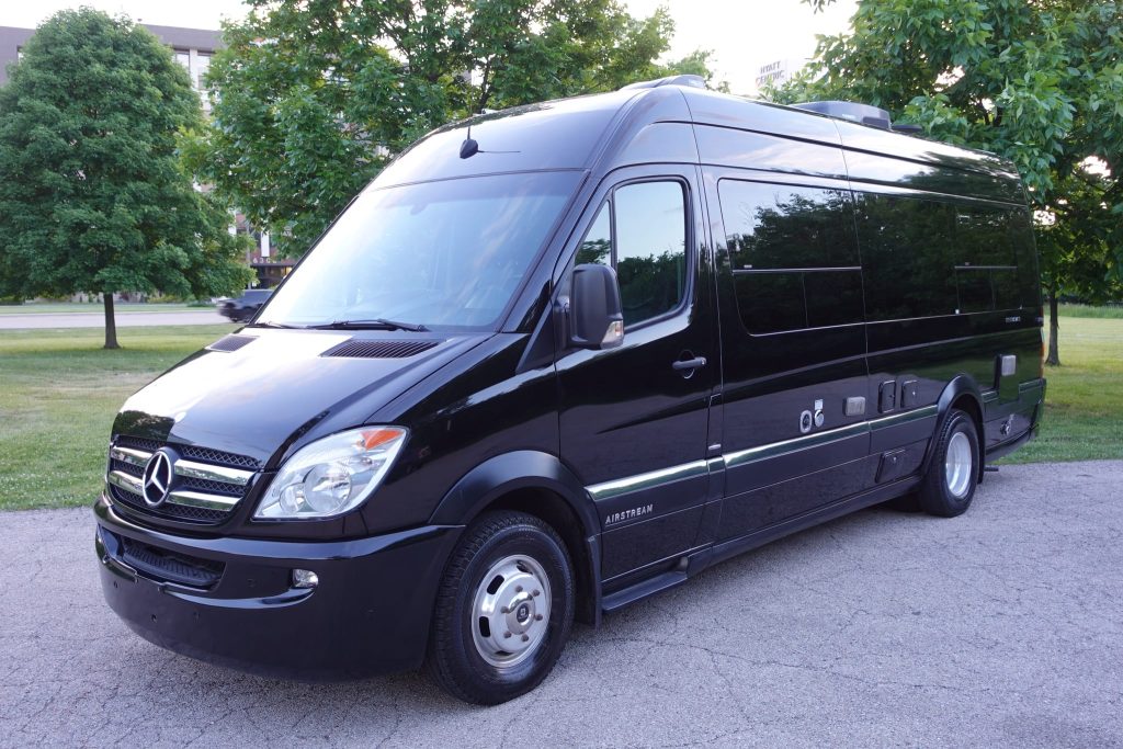 2014 Airstream Interstate 24 Lounge Extended – Mercedes Sprinter 3500