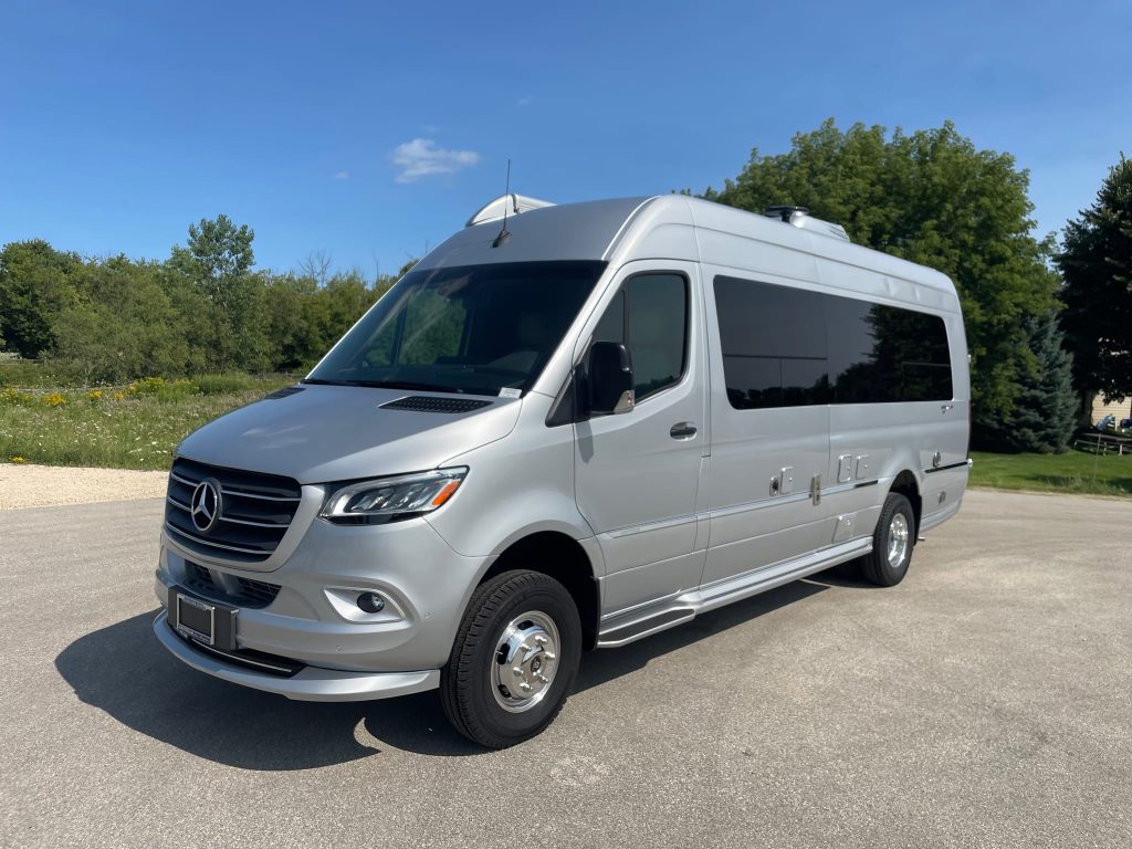 2021 Airstream Interstate 24GL 4WD – Mercedes Sprinter 3500XD